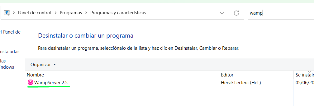 WampServer 2.5 en la lista Programas y características de Windows